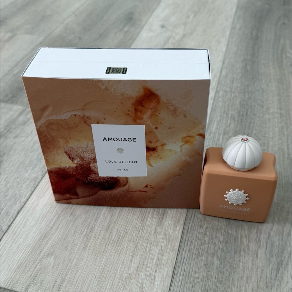 Amouage Love Delight Perfume